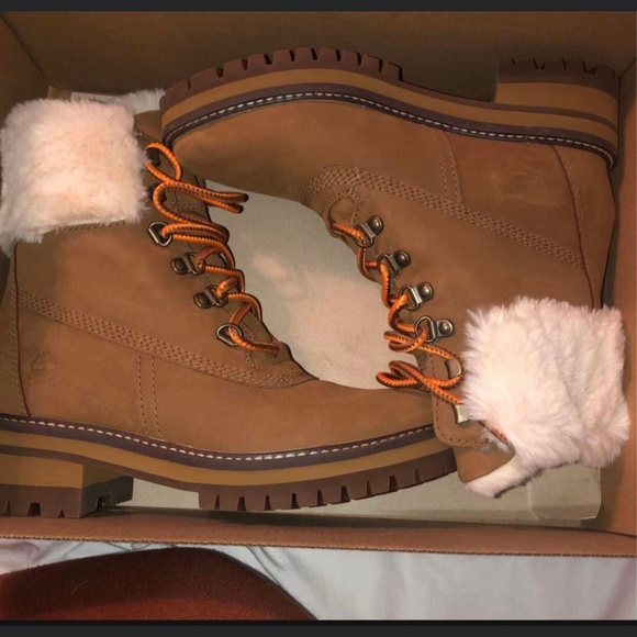 Women boots - Picture 1 of 1